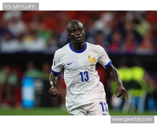 球星足球运动员每跑一米的成本解析与背后经济价值分析 球星足球运动员每跑一米的成本解析与背后经济价值分析